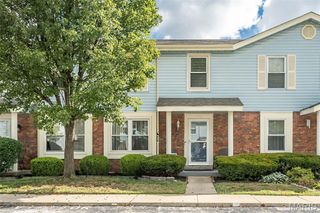 1318 Summergate Parkway, St Charles, MO 63303