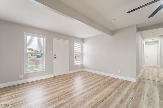 652 Red Lake Way, Las Vegas, NV 89110