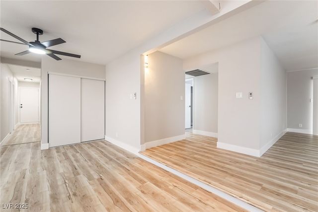 652 Red Lake Way, Las Vegas, NV 89110