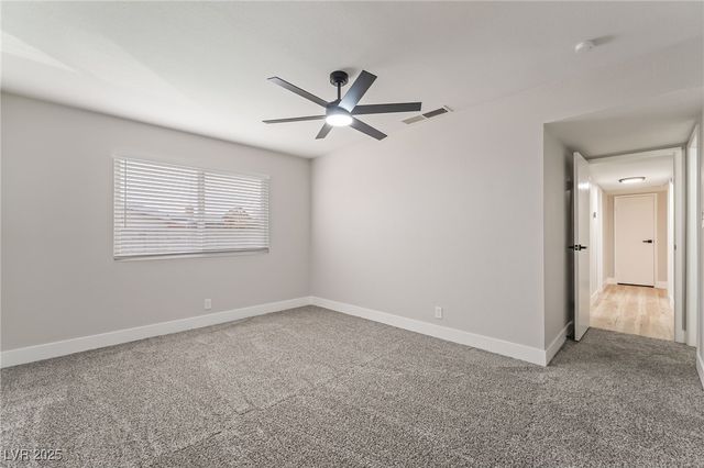 652 Red Lake Way, Las Vegas, NV 89110