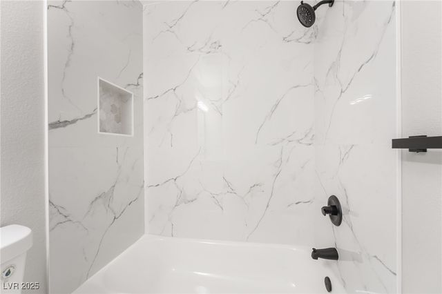 652 Red Lake Way, Las Vegas, NV 89110