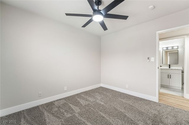 652 Red Lake Way, Las Vegas, NV 89110