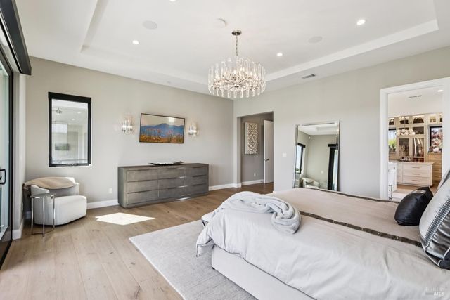 3758 Skyfarm Dr, Santa Rosa, CA 95403