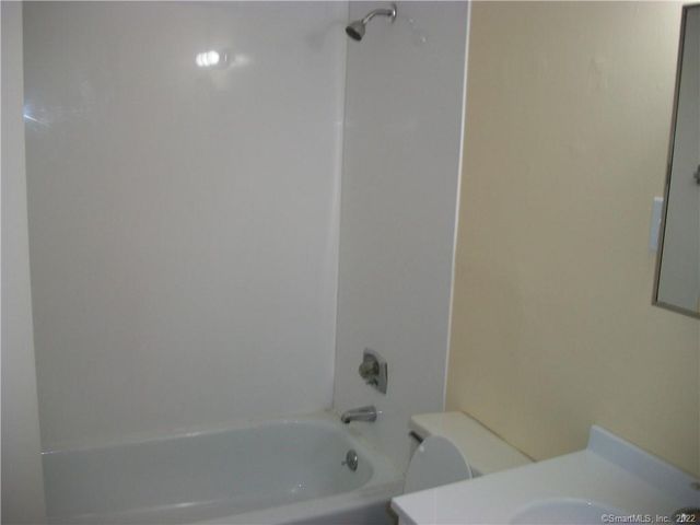 35 Nash Street 1, New Haven, CT 06511