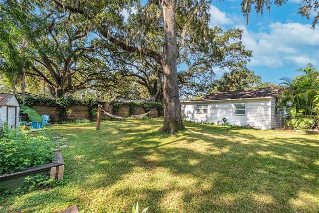 5905 N EUSTACE AVENUE, Tampa, FL 33604