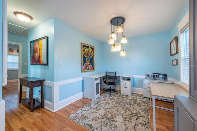 5905 N EUSTACE AVENUE, Tampa, FL 33604