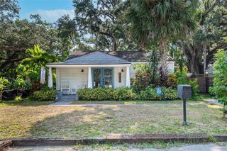 5905 N EUSTACE AVENUE, Tampa, FL 33604