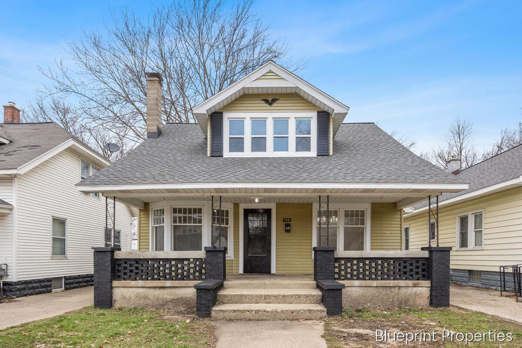 1219 Whiting Street, Wyoming, MI 49509