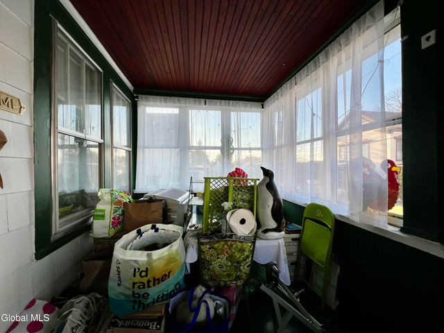 4 Plum Avenue, Troy, NY 12180