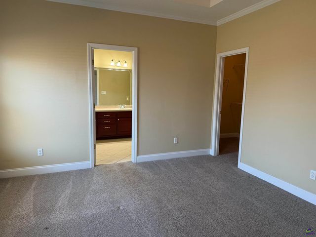 129 Manchester Lane, Byron, GA 31008