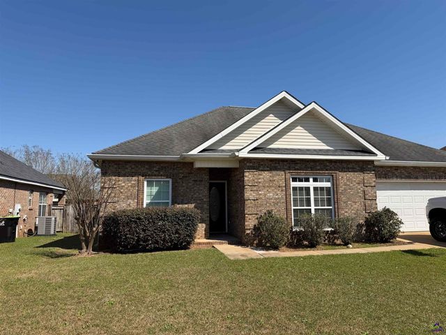 129 Manchester Lane, Byron, GA 31008