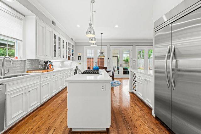 4804 Willow Street, Bellaire, TX 77401