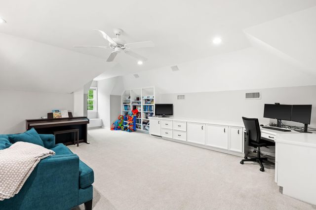 4804 Willow Street, Bellaire, TX 77401