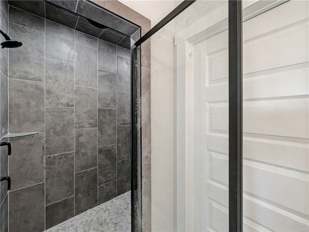 6906 High Meadows Avenue, Bentonville, AR 72713