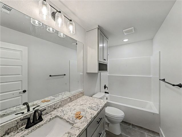 6906 High Meadows Avenue, Bentonville, AR 72713