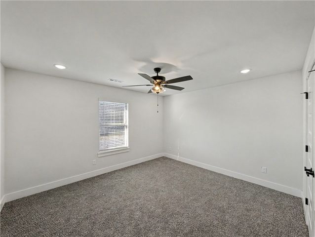 6906 High Meadows Avenue, Bentonville, AR 72713