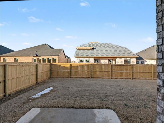 6906 High Meadows Avenue, Bentonville, AR 72713