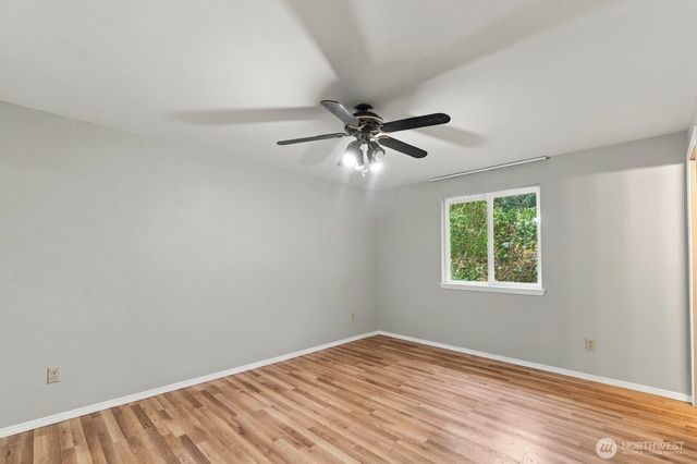 660 NE Barbara Boulevard, Belfair, WA 98528