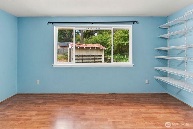 660 NE Barbara Boulevard, Belfair, WA 98528