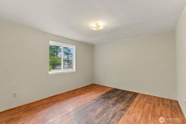 660 NE Barbara Boulevard, Belfair, WA 98528