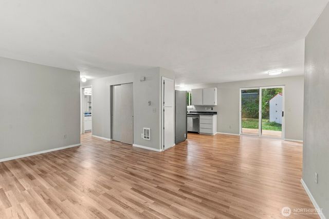 660 NE Barbara Boulevard, Belfair, WA 98528