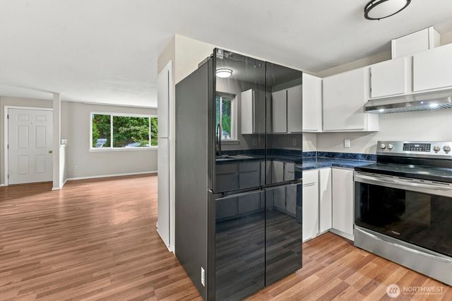 660 NE Barbara Boulevard, Belfair, WA 98528