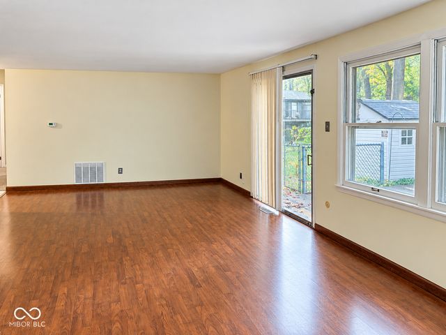 1537 W 74th Place, Indianapolis, IN 46260