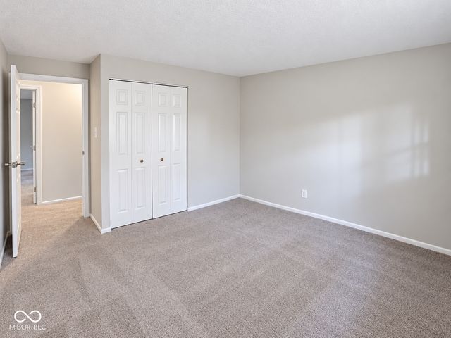 1537 W 74th Place, Indianapolis, IN 46260