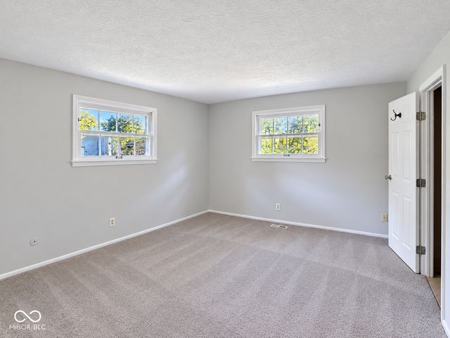 1537 W 74th Place, Indianapolis, IN 46260