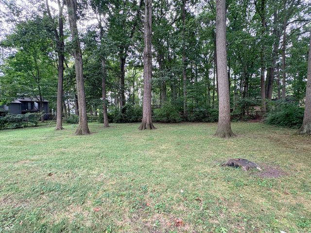 1537 W 74th Place, Indianapolis, IN 46260