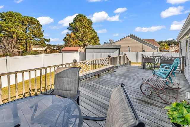 501 Topaz Ave., Little River, SC 29566