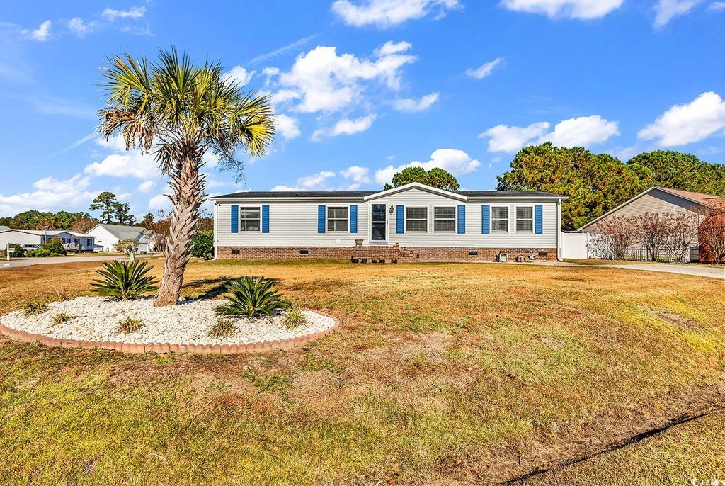 501 Topaz Ave., Little River, SC 29566