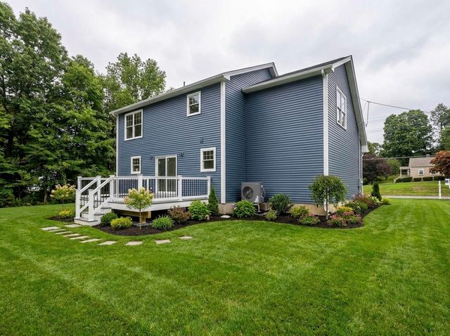 854 Homestead Avenue, Holyoke, MA 01040