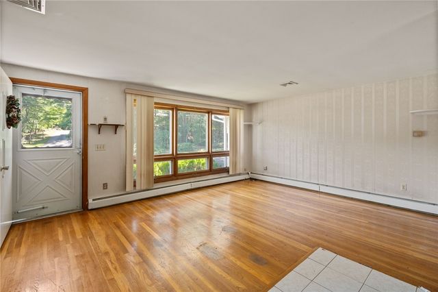 257 Morgan Avenue, Johnston, RI 02919