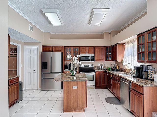 13002 SAINT FILAGREE DRIVE, Riverview, FL 33579