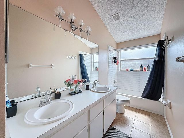 13002 SAINT FILAGREE DRIVE, Riverview, FL 33579