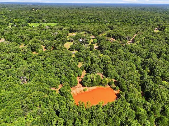 8801 Howard Avenue, Lexington, OK 73051