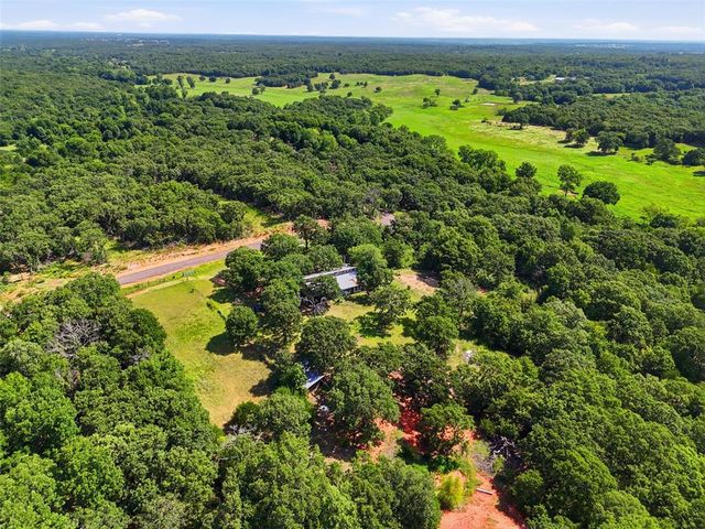 8801 Howard Avenue, Lexington, OK 73051