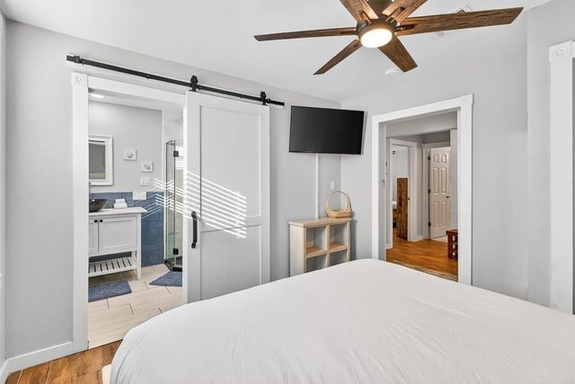 312 E White Ave, Port Aransas, TX 78373