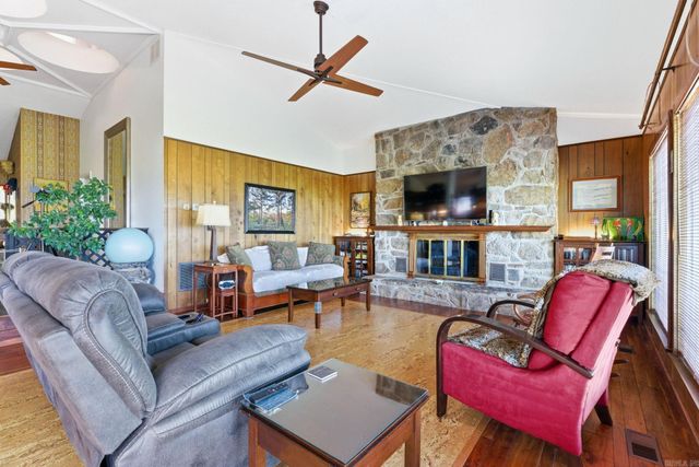 245 Pine Hill Drive, Fairfield Bay, AR 72088