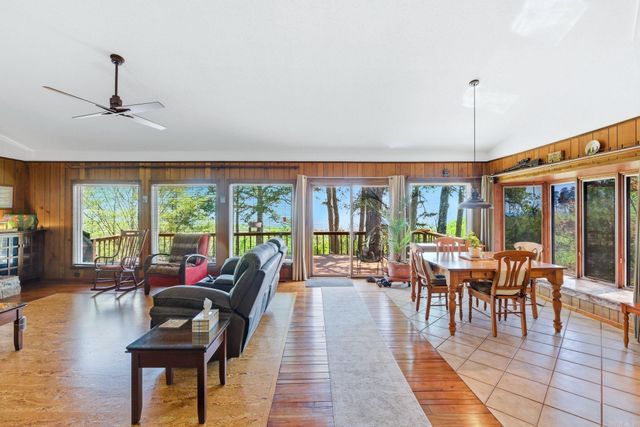 245 Pine Hill Drive, Fairfield Bay, AR 72088