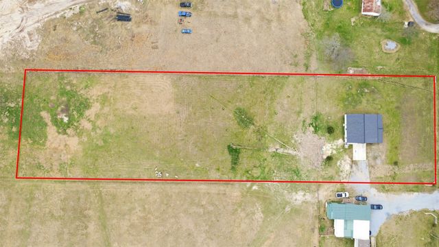 304 County Road 2260, Greenville, TX 75402