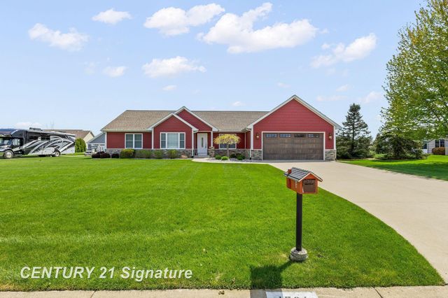 4306 Winterwood Lane, Saginaw, MI 48603