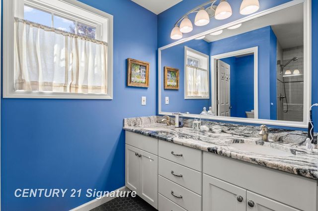 4306 Winterwood Lane, Saginaw, MI 48603