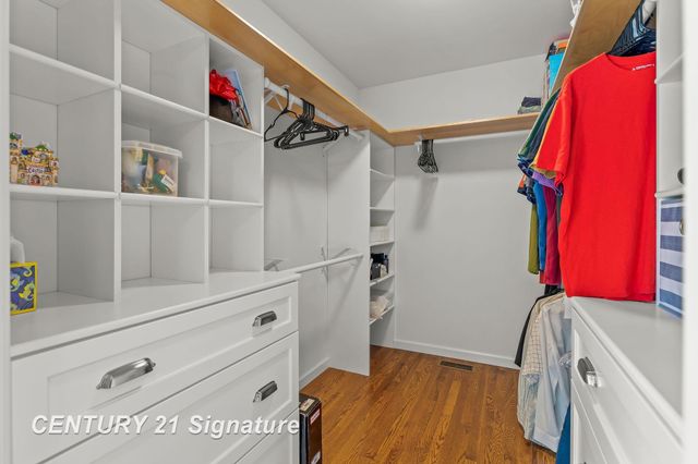 4306 Winterwood Lane, Saginaw, MI 48603