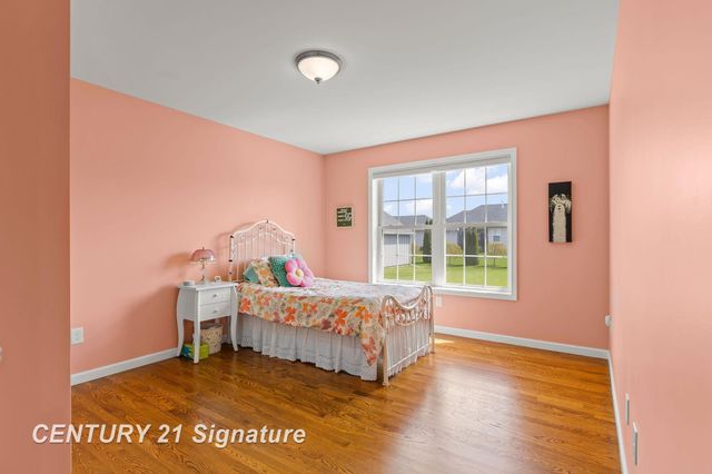 4306 Winterwood Lane, Saginaw, MI 48603