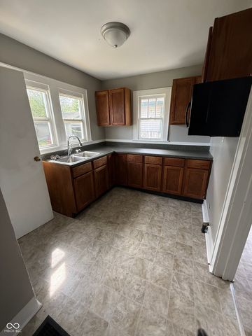 2730 Noble Street, Anderson, IN 46016