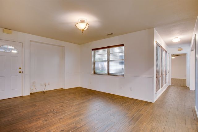 6406 Malcolm Drive, Dallas, TX 75214