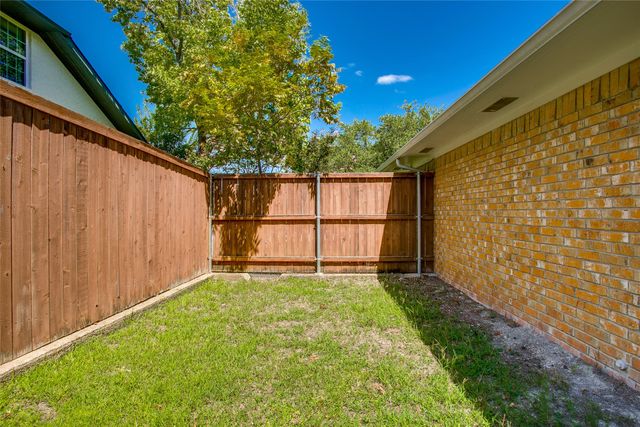 6406 Malcolm Drive, Dallas, TX 75214