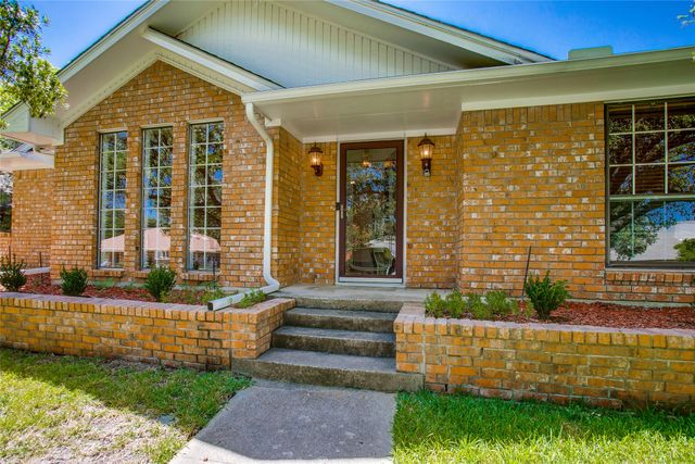 6406 Malcolm Drive, Dallas, TX 75214